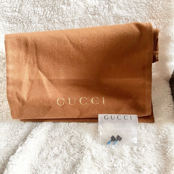 Gucci Authentic Black Blue Patent Leather Stiletto High Heels Shoes Size 39✨ - Picture 9 of 9